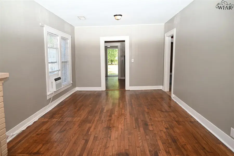 3102 CUMBERLAND AVENUE, Wichita Falls, TX 76309 - Image #3