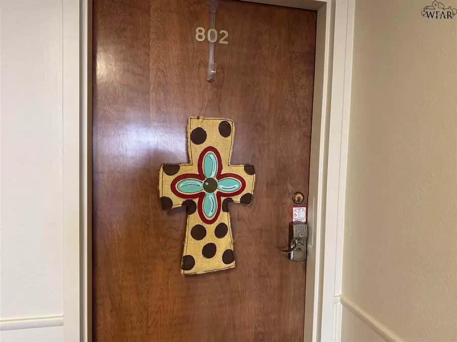 2100 SANTA FE STREET, Wichita Falls, TX 76309 - Image #2