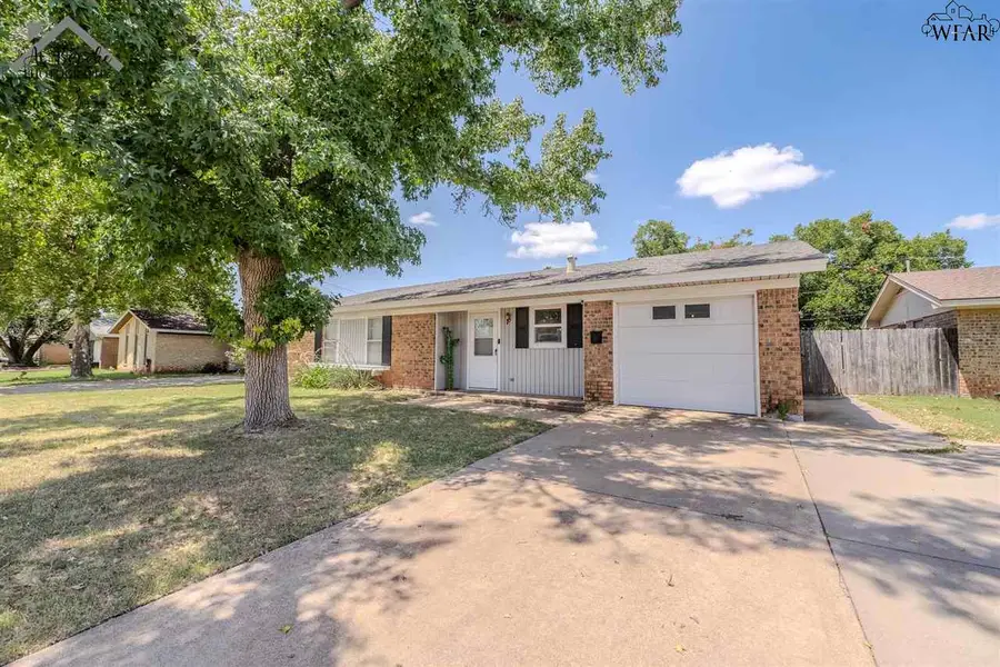 1412 RUIDOSA DRIVE, Wichita Falls, TX 76306 - Image #2