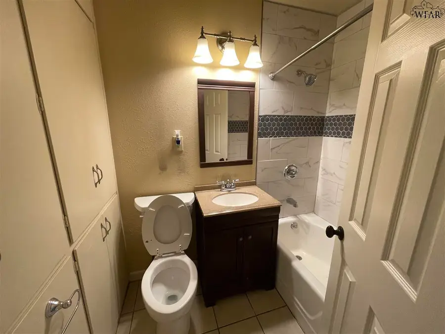 4611 ALAMO DRIVE, Wichita Falls, TX 76302 - Image #2