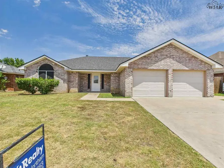 5211 AIR FORCE DRIVE, Wichita Falls, TX 76306 - Image #2