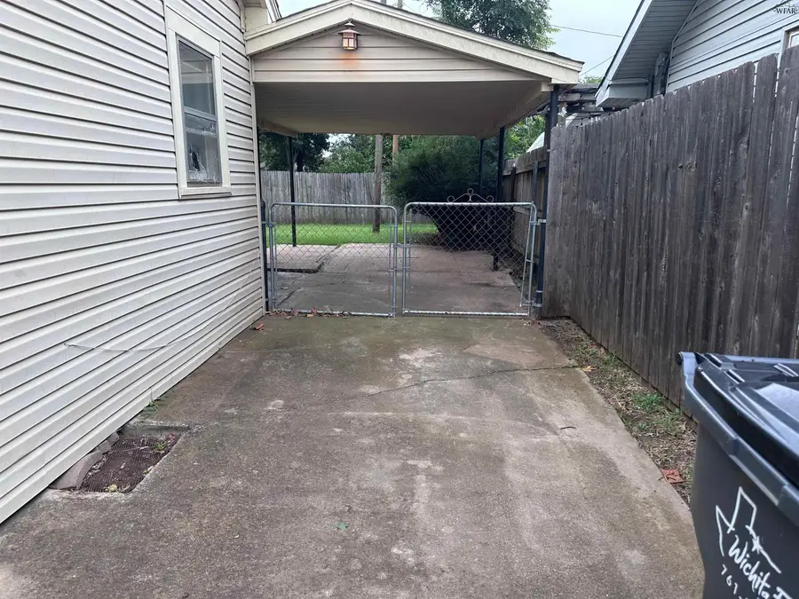 1509 SPEEDWAY AVENUE, Wichita Falls, TX 76301 - Image #2