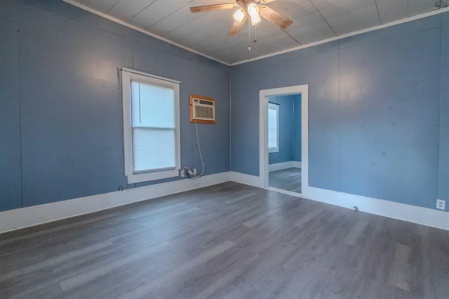 313 W GARRISON AVENUE, Electra, TX 76360 - Image #3