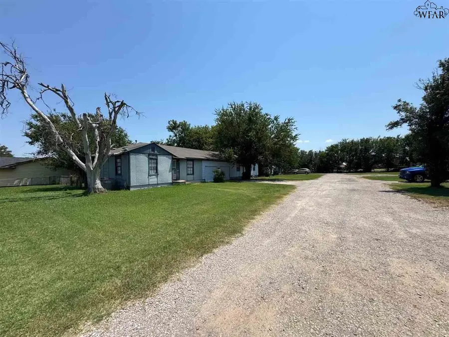 4707 CORONADO AVENUE, Wichita Falls, TX 76308 - Image #2