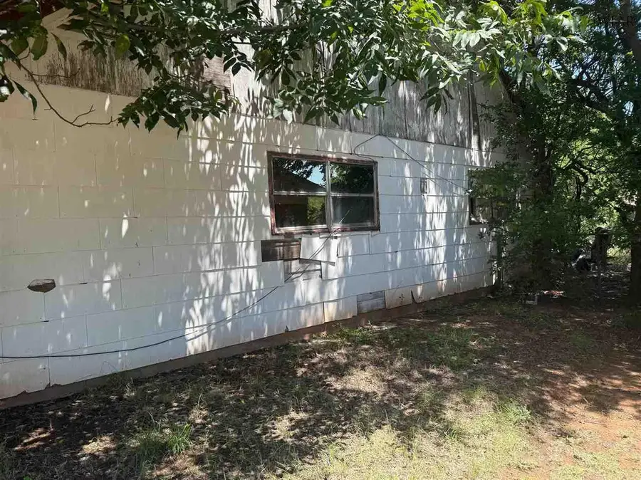 2705 TAMPICO DRIVE, Wichita Falls, TX 76306 - Image #2