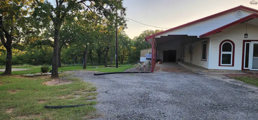 371 NOCONA DRIVE, Nocona, TX 76255 - Image #3