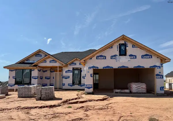 9 ALLEN CT, Iowa Park, TX 76367