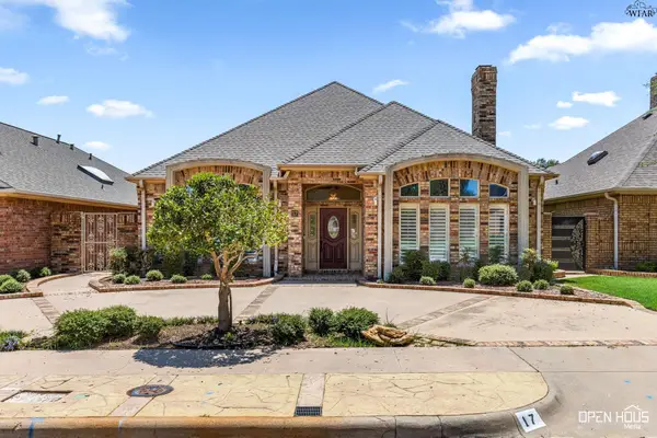 17 HYDE PARK COURT, Wichita Falls, TX 76309