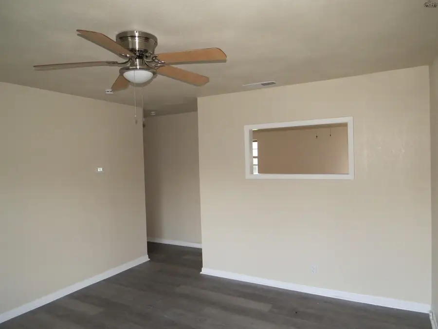 1420 Harris Lan HARRIS LANE, Wichita Falls, TX 76306 - Image #2