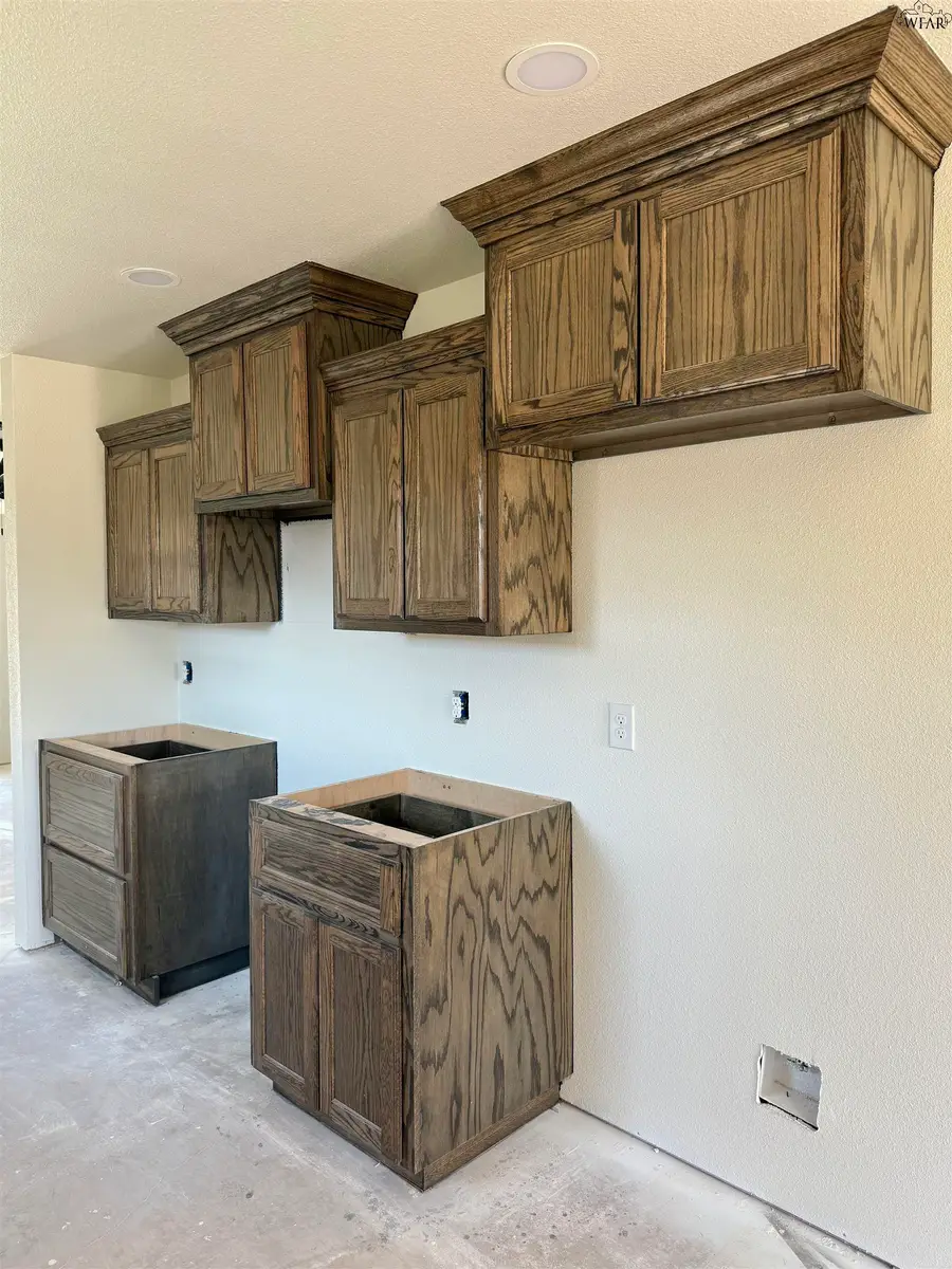 1611 CITY VIEW DRIVE, Wichita Falls, TX 76306 - Image #3