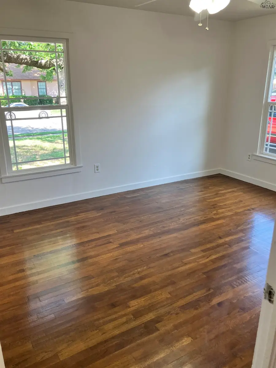 4342 CUNNINGHAM DRIVE, Wichita Falls, TX 76308 - Image #2