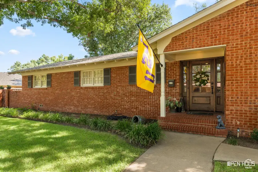 2107 GRANADA DRIVE, Wichita Falls, TX 76308 - Image #2