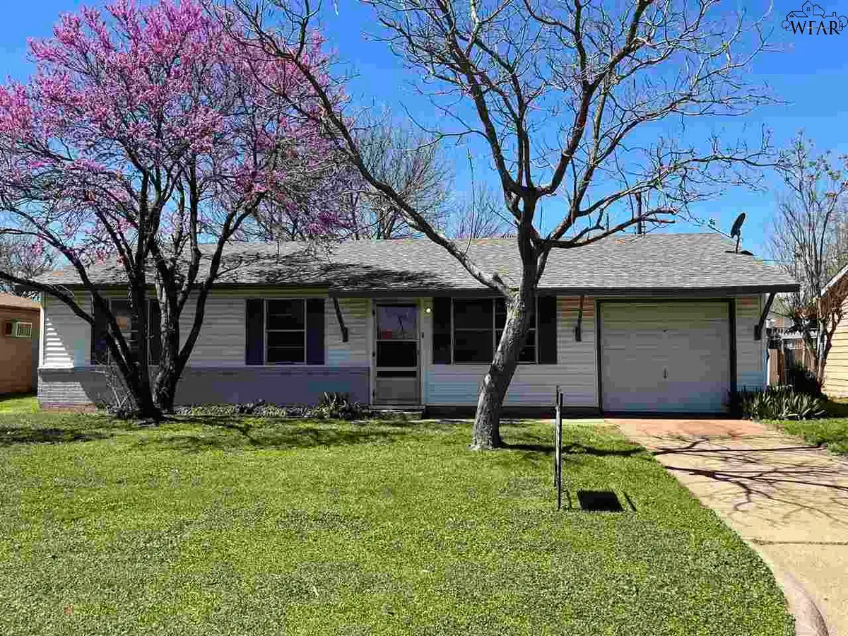 1612 LAS VEGAS TRAIL, Wichita Falls, TX 76306 - Image #1