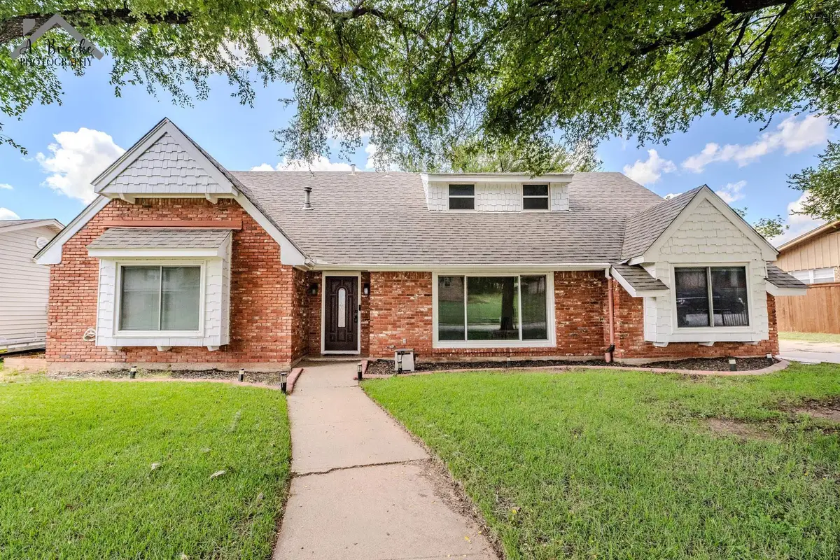 4306 BRIAR CLIFF DRIVE, Wichita Falls, TX 76309 - Image #1