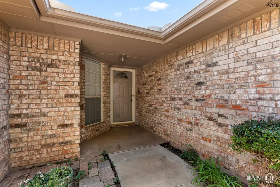 5051 BAYBERRY DRIVE, Wichita Falls, TX 76310 - Image #3