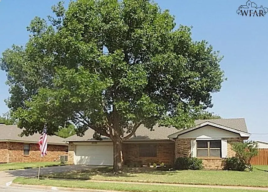 4208 SCOTTSDALE LANE, Wichita Falls, TX 76302-0000 - Image #2