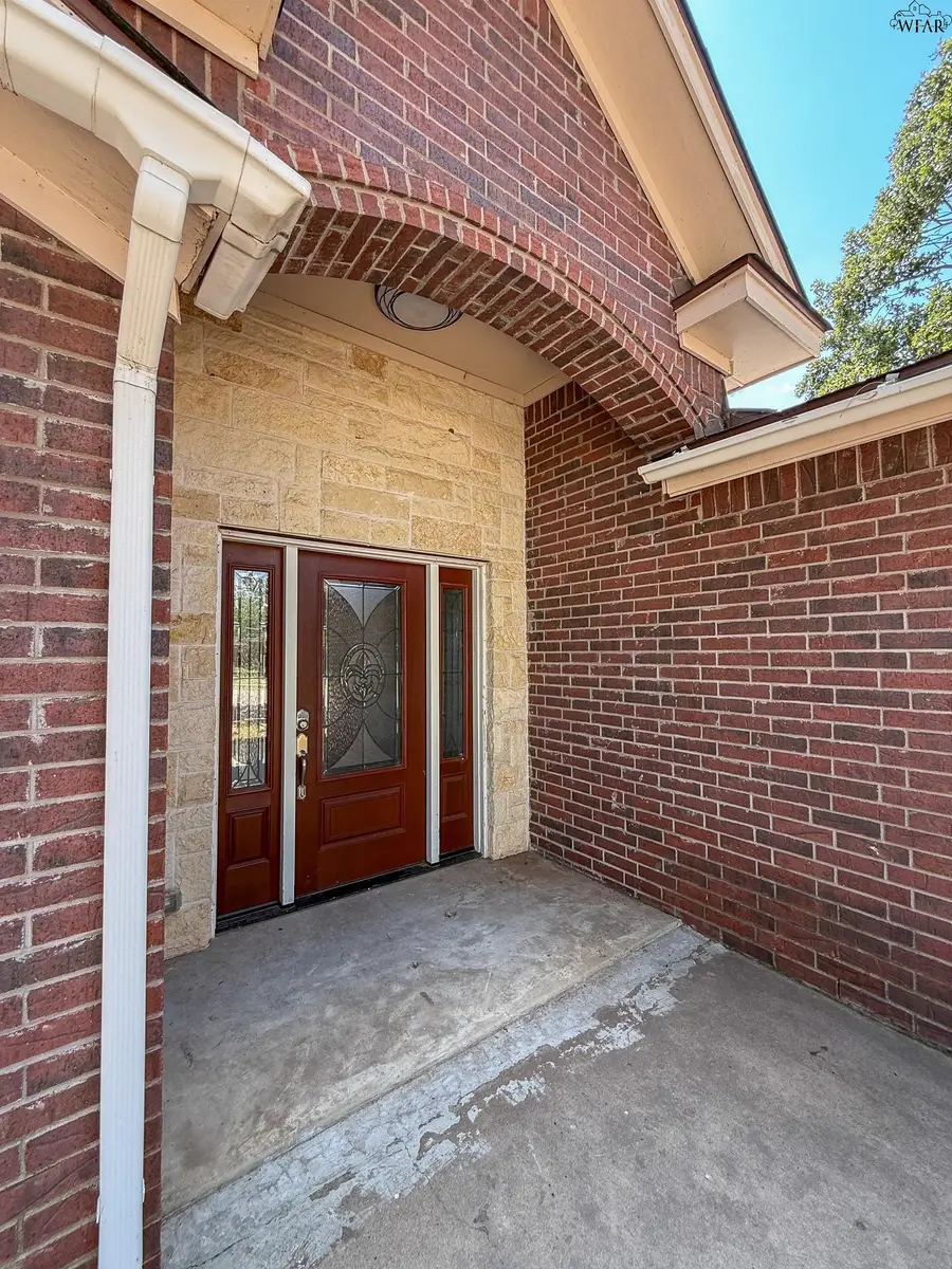 4706 REGINALD DRIVE, Wichita Falls, TX 76308 - Image #2