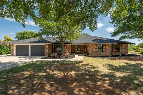 1951 JOHNSON ROAD, Iowa Park, TX 76367