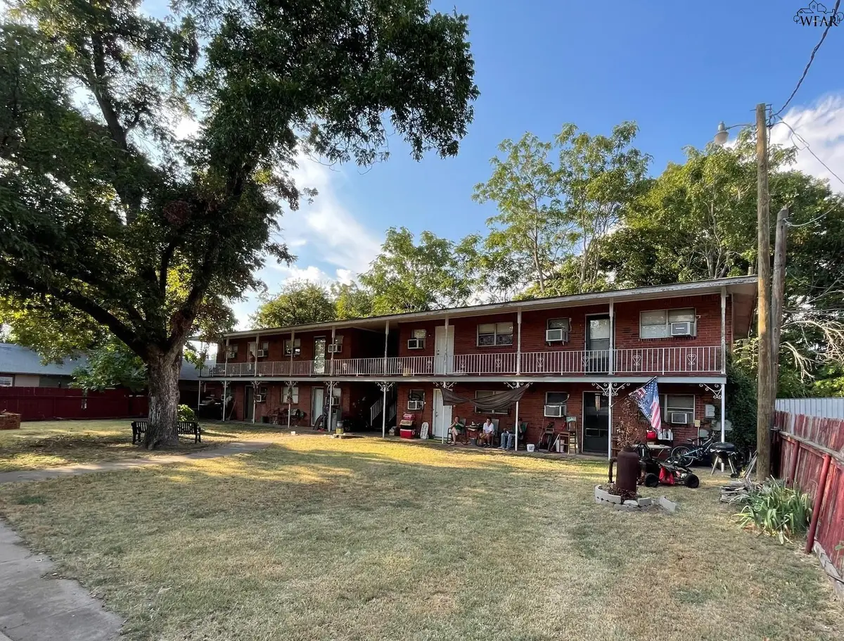 409 PARK STREET, Burkburnett, TX 76354 - Image #1