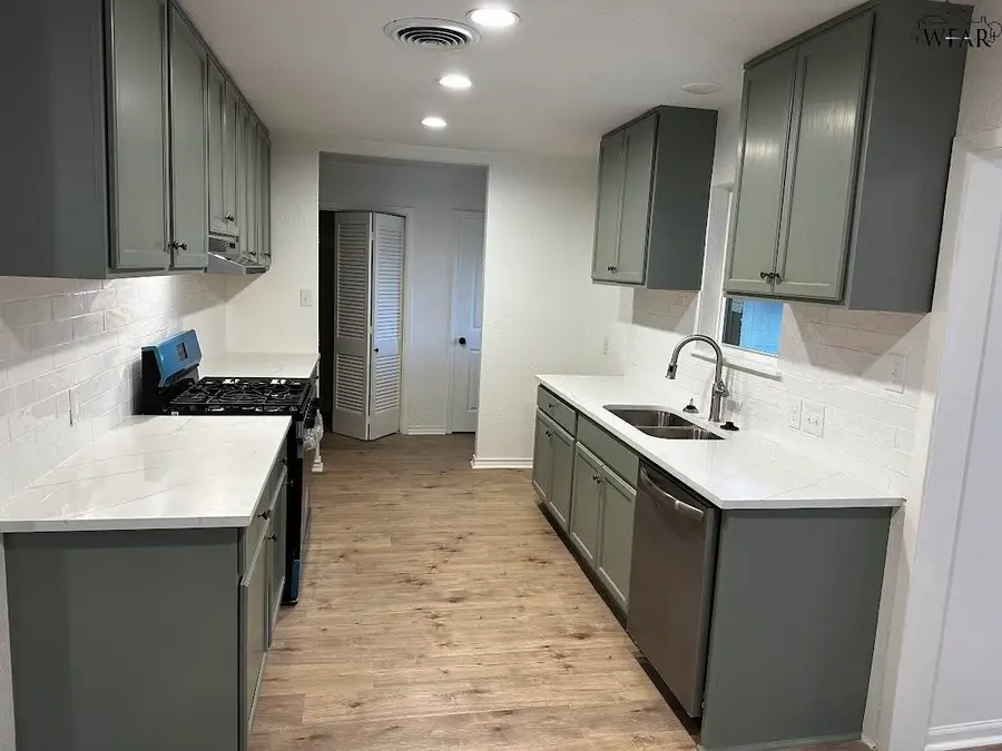 1311 ELEANOR STREET, Burkburnett, TX 76354 - Image #2