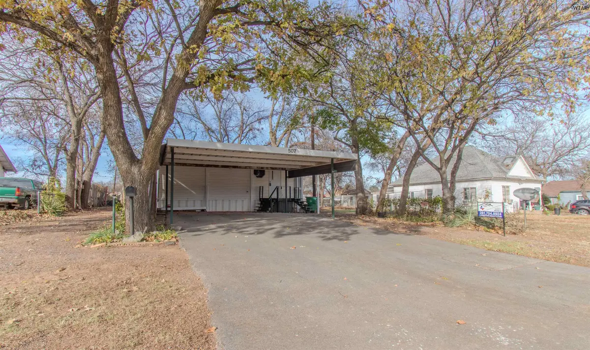 507 E 2ND STREET, Burkburnett, TX 76354 - Image #1