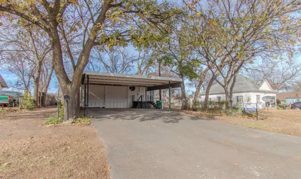 507 E 2ND STREET, Burkburnett, TX 76354