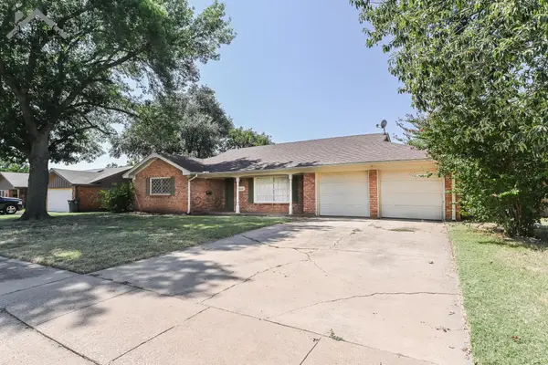 2808 LAMBETH WAY, Wichita Falls, TX 76309