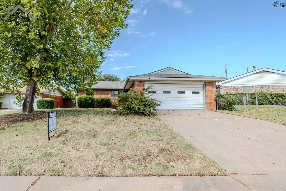 1616 IVY LANE, Wichita Falls, TX 76306 - Image #1