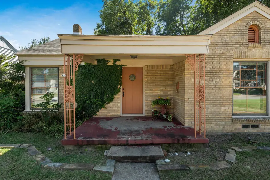 1657 VICTORY AVENUE, Wichita Falls, TX 76301 - Image #2