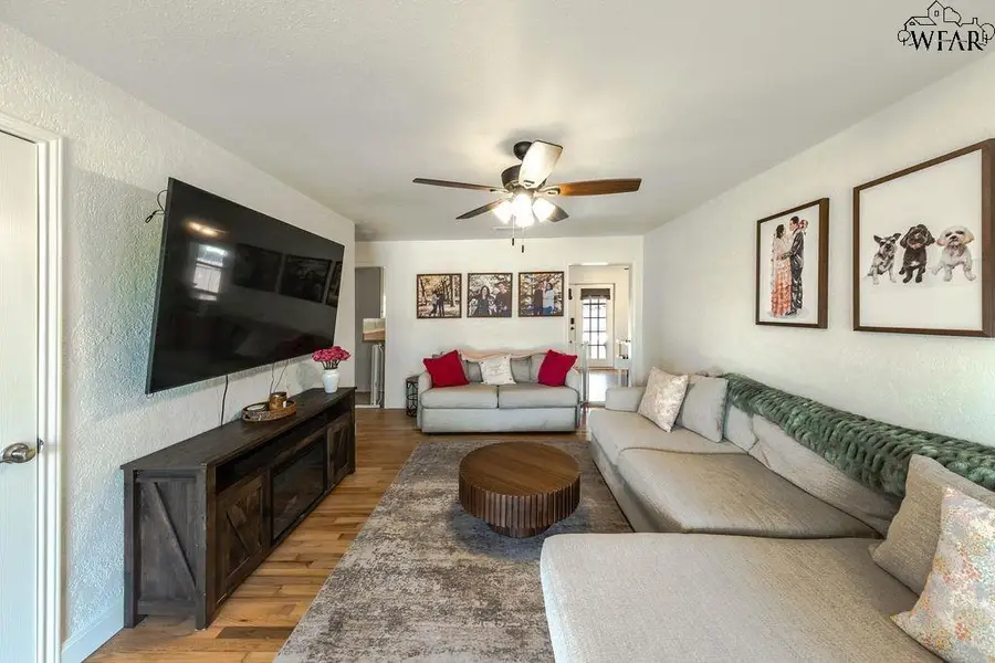 4611 LINDALE DRIVE, Wichita Falls, TX 76310 - Image #3