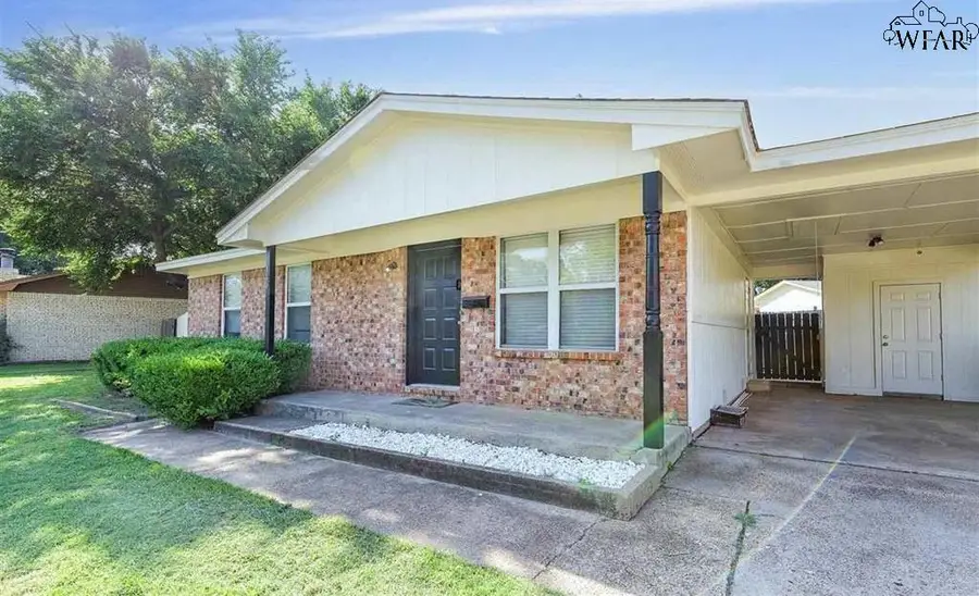 1309 HARVEY DRIVE, Wichita Falls, TX 76302 - Image #2