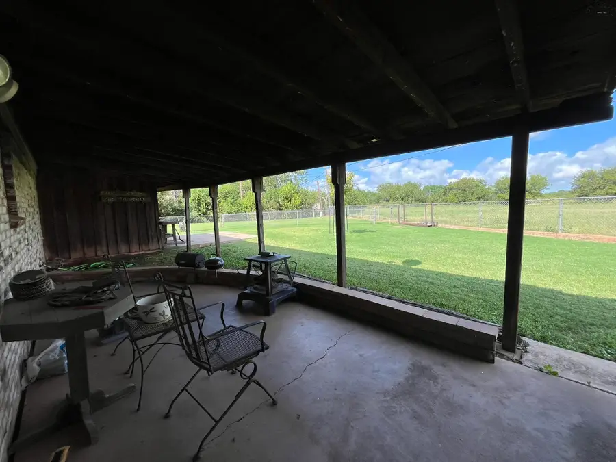 6 BILLIE CIRCLE, Wichita Falls, TX 76306 - Image #2