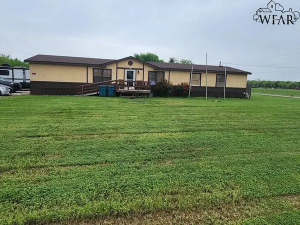 1120 FM 368, Iowa Park, TX 76367