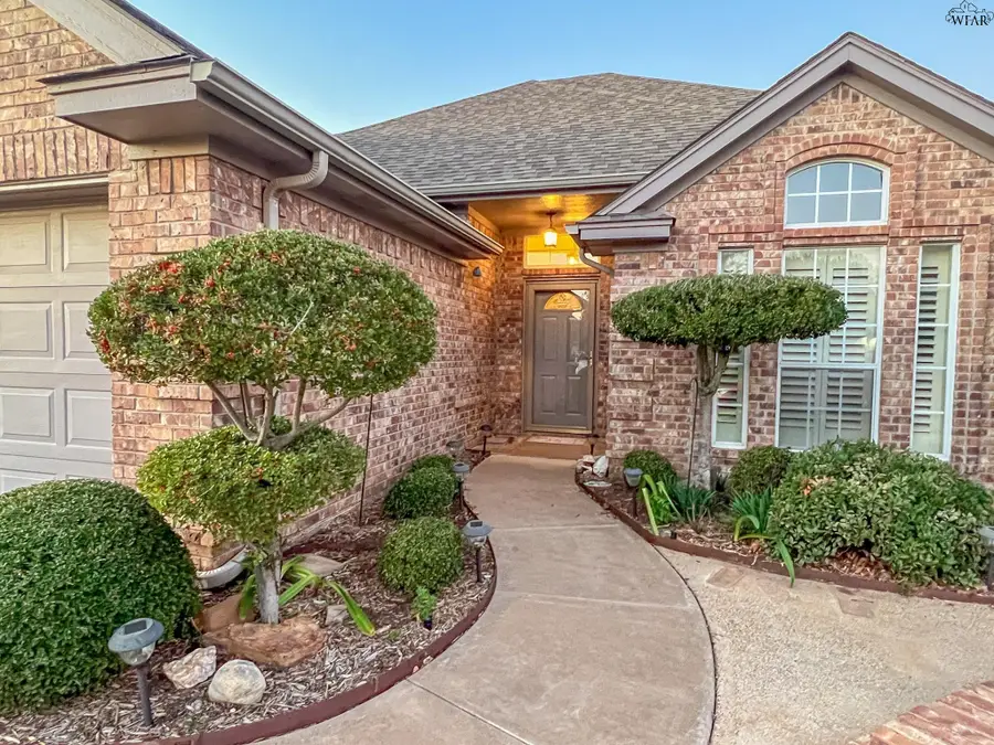 5109 SUNNYBROOK LANE, Wichita Falls, TX 76310 - Image #2