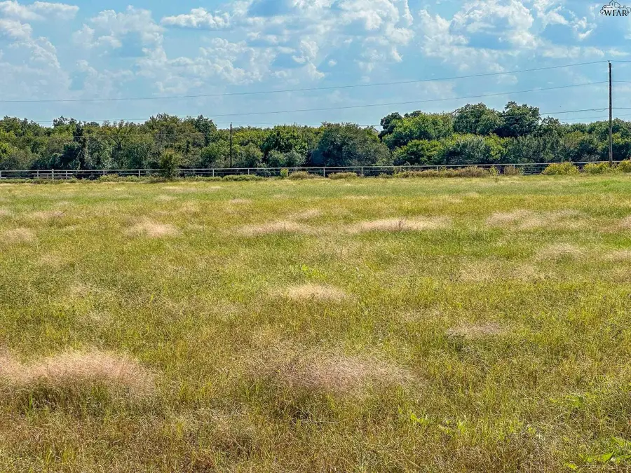 1406 KAY STREET, Burkburnett, TX 76354 - Image #2