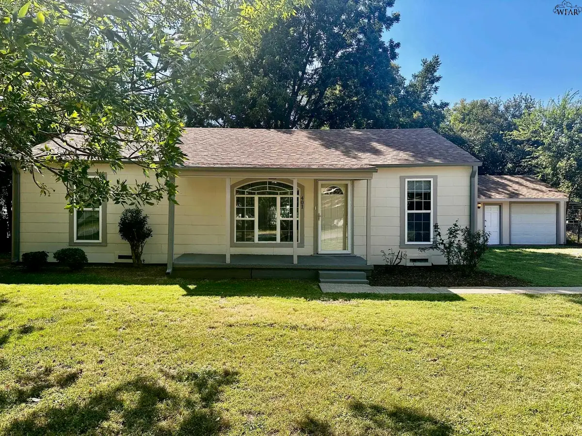 401 W ALDINE STREET, Iowa Park, TX 76367 - Image #1