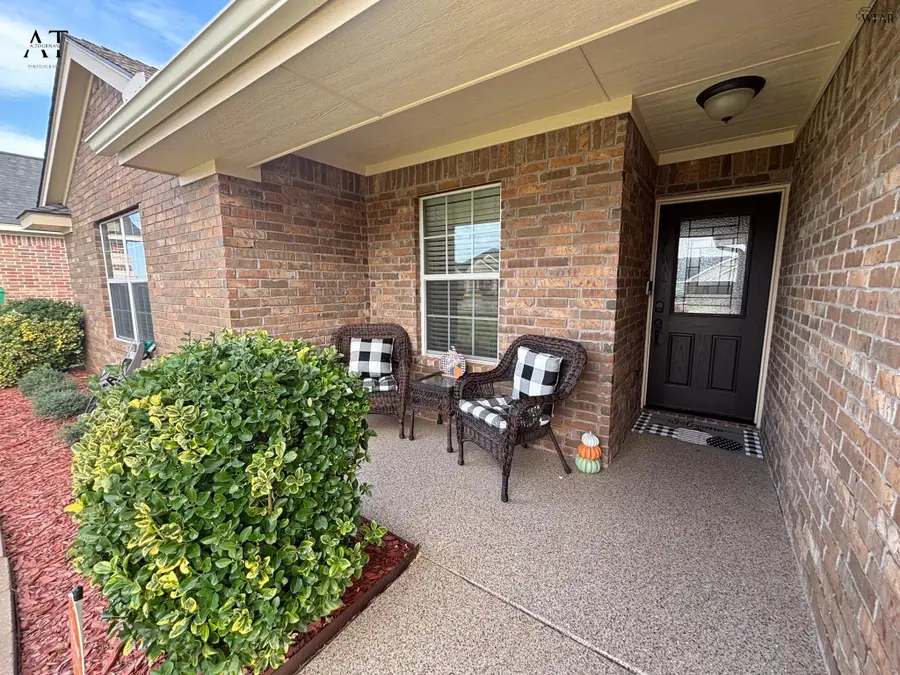 5026 CY YOUNG DRIVE, Wichita Falls, TX 76354 - Image #2
