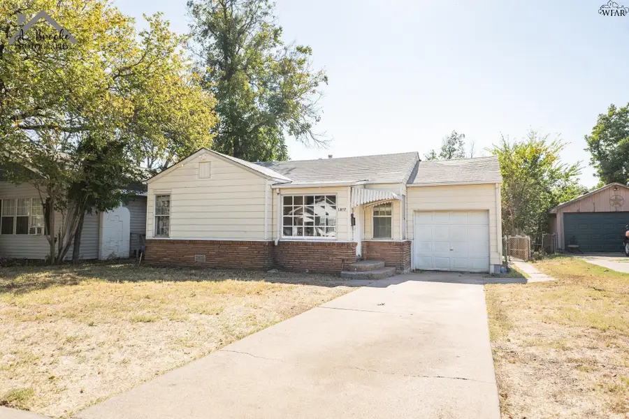 1807 COLLINS AVENUE, Wichita Falls, TX 76301 - Image #2