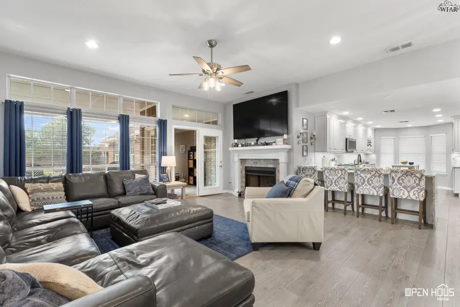 4940 WHISPER WIND DRIVE, Wichita Falls, TX 76310-0000 - Image #3