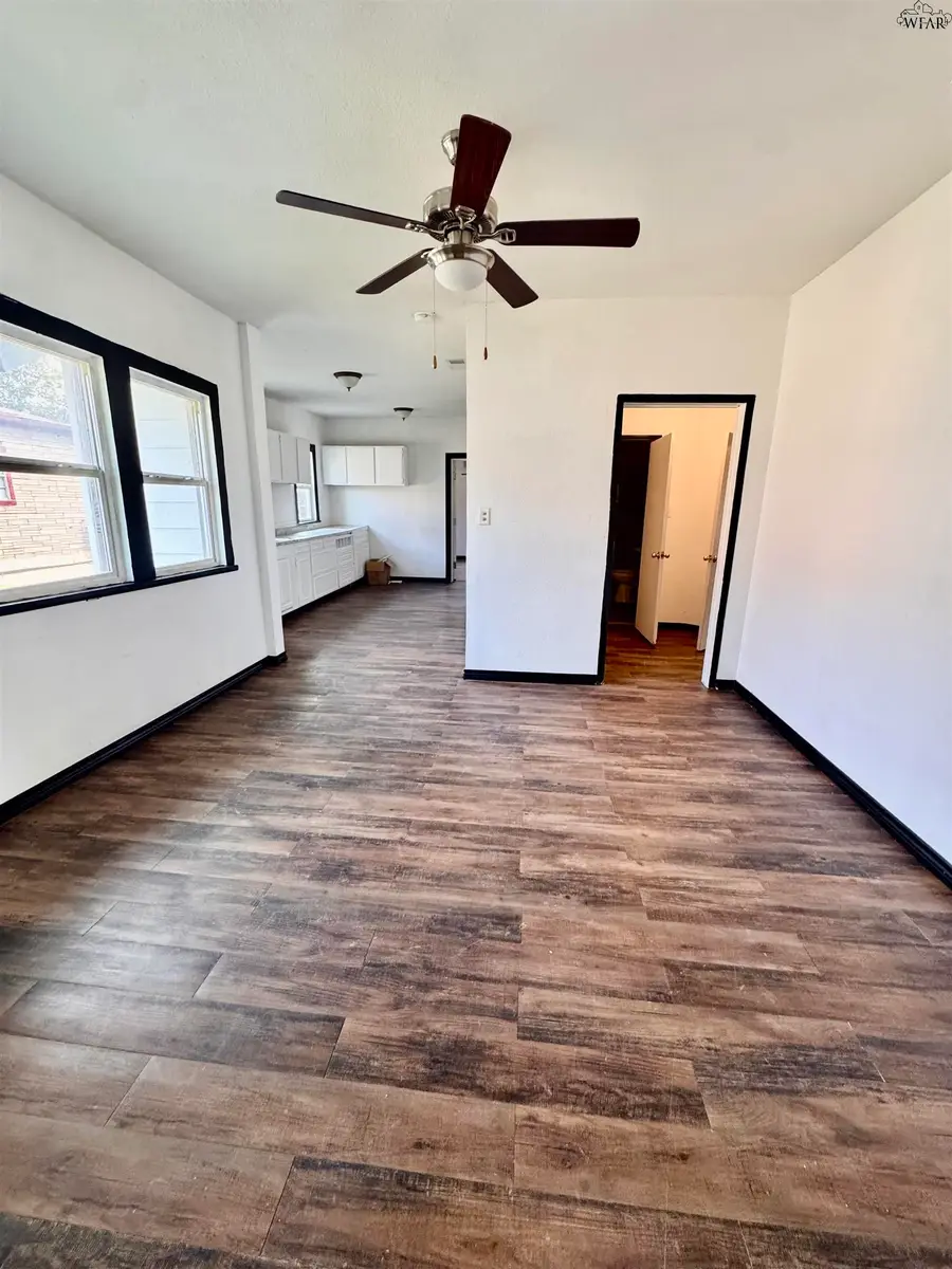 2113 BROWN STREET, Wichita Falls, TX 76309 - Image #3