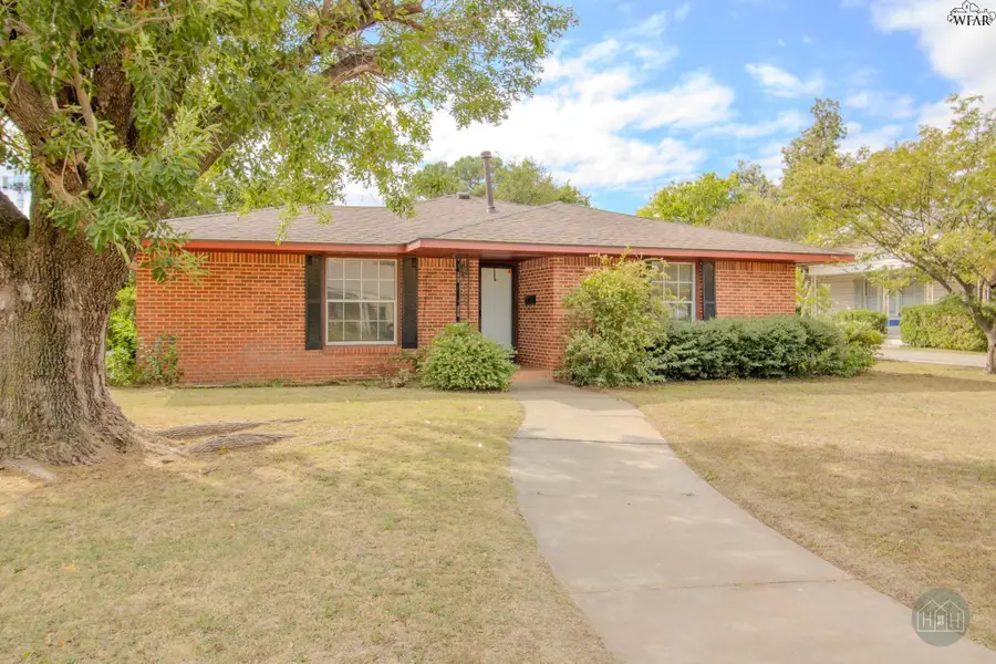 2901 TEXAS STREET, Vernon, TX 76384 - Image #3