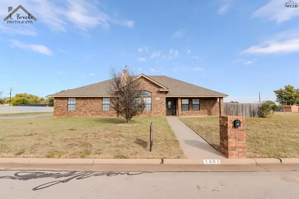 1401 DANBERRY STREET, Burkburnett, TX 76354