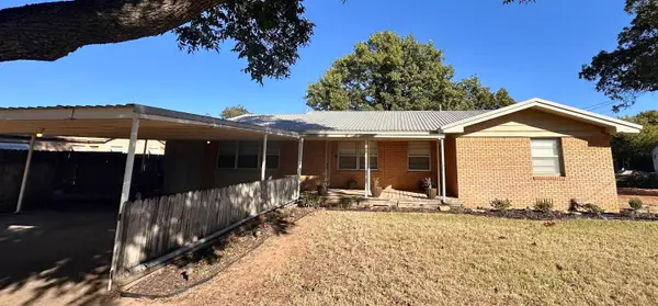 506 W MORRIS STREET, Seymour, TX 76380