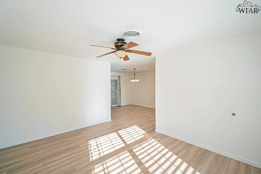 4659 WOODLAWN DRIVE, Wichita Falls, TX 76308 - Image #2