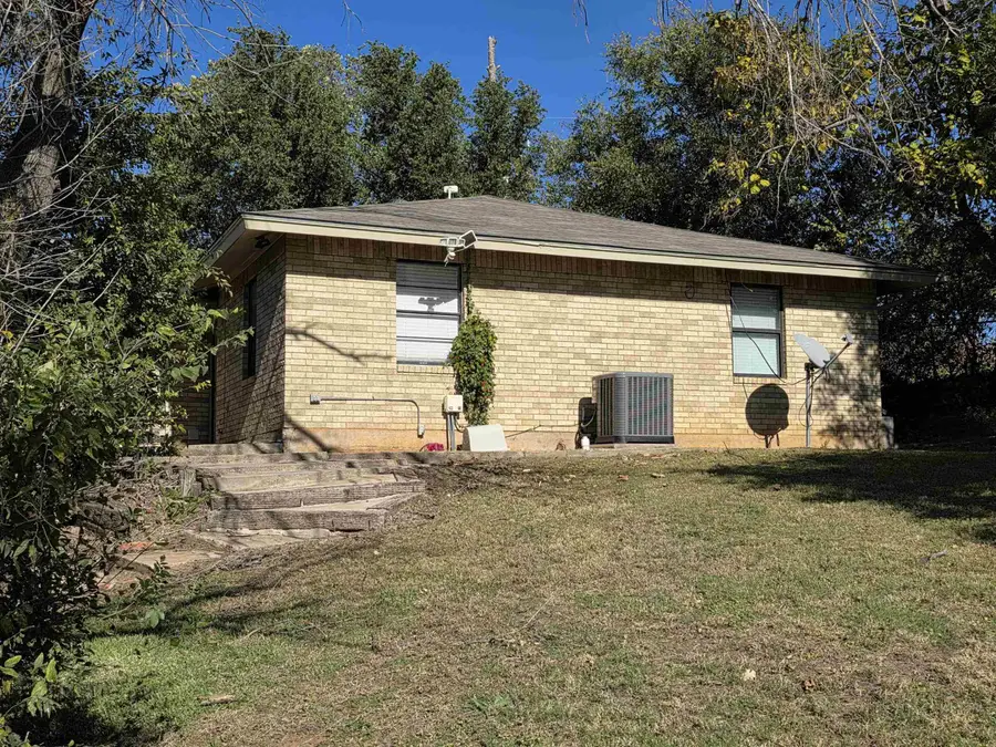 281 PENOBSCOT TRAIL, Henrietta, TX 76365 - Image #3