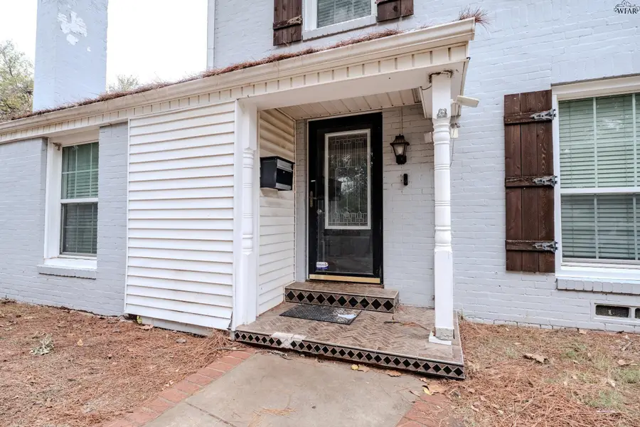 2202 COOKE AVENUE, Wichita Falls, TX 76308 - Image #3