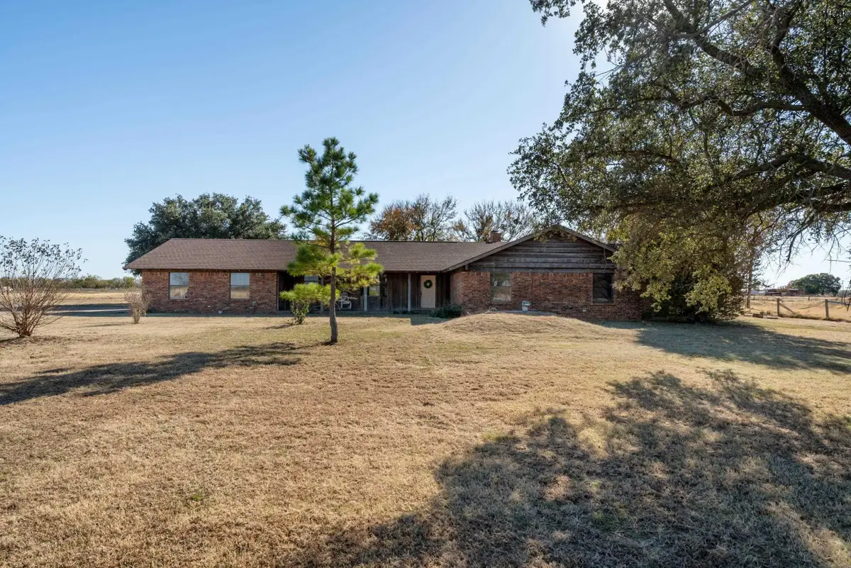 2627 E FM 367, Iowa Park, TX 76367 - Image #1