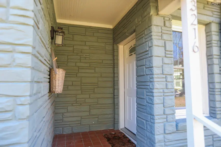 3216 MILBY AVENUE, Wichita Falls, TX 76308 - Image #2
