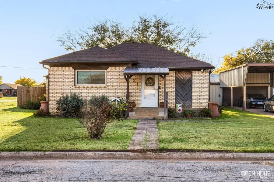 301 N WALNUT STREET, Holliday, TX 76366 - Image #2