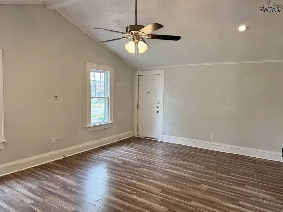 1624 BRITAIN STREET, Wichita Falls, TX 76302 - Image #2